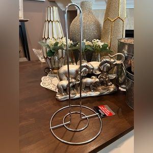 Chrome Silver Paper Towel Holder NWT